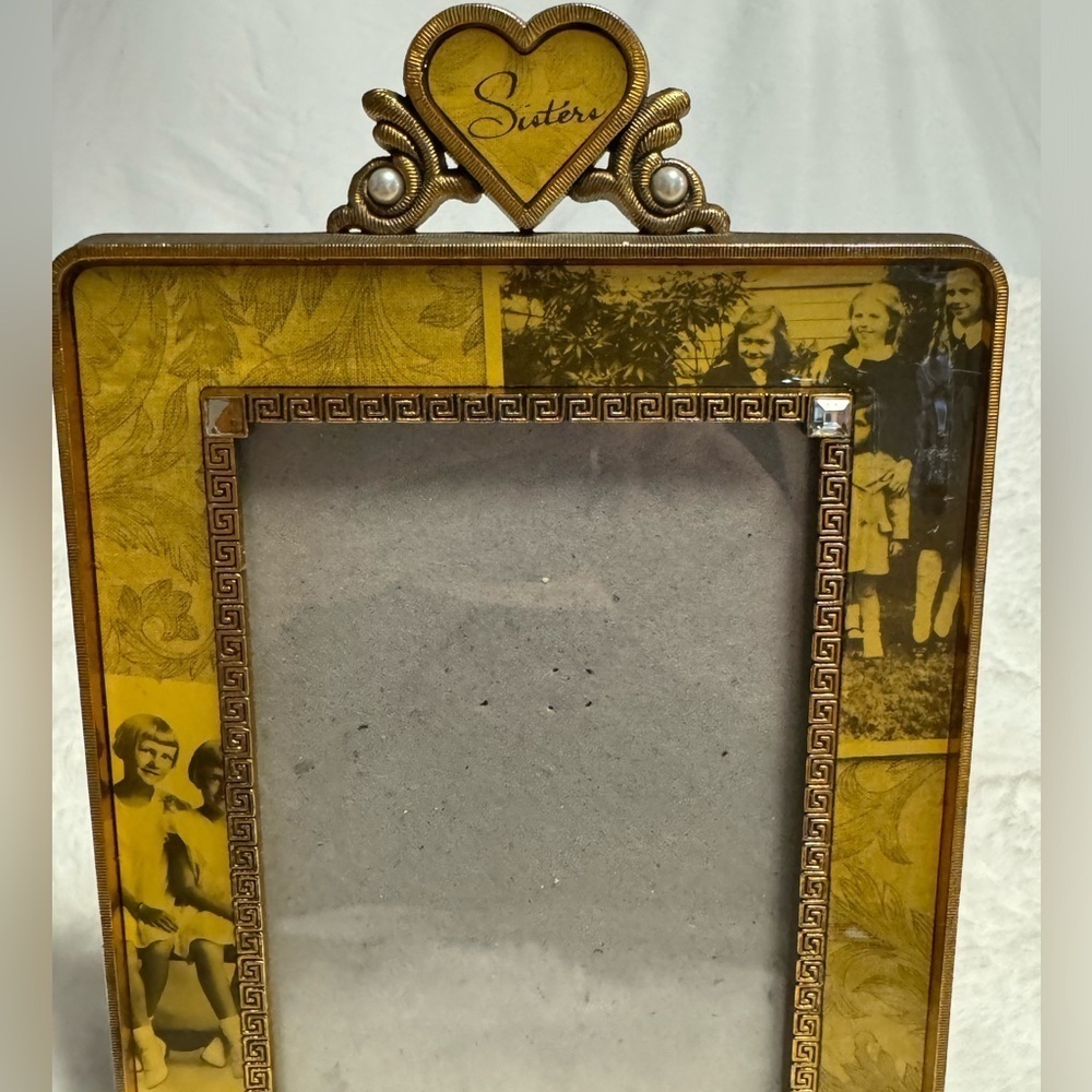 2003 Sisters Thompson Photo Frame 6X8 Gold Heavy Scrollwork Pearls Fancy VTG - Picture 4 of 15